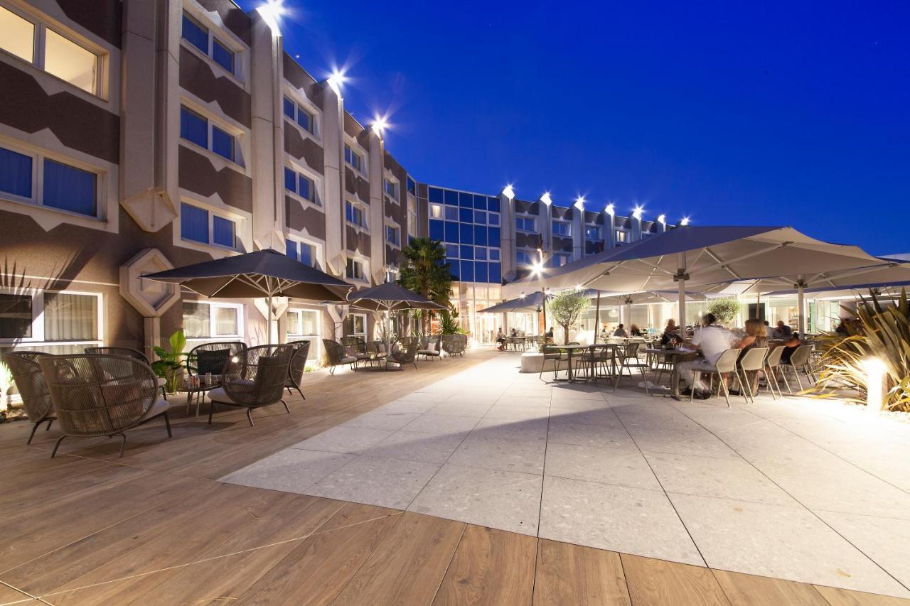 Novotel Clermont-Ferrand Exterior foto